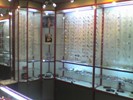 Витрины. Оптика. Алюм. профиль, стекло, подсветка, ДСП